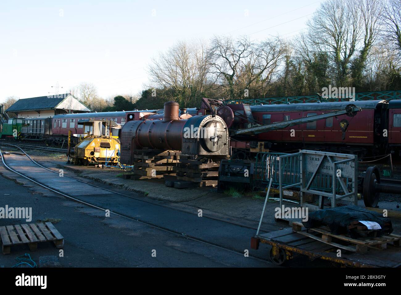 Elsecar Heritage Railway exploite des services historiques de passagers à vapeur et diesel tirés dans le South Yorkshire, en Angleterre. Banque D'Images