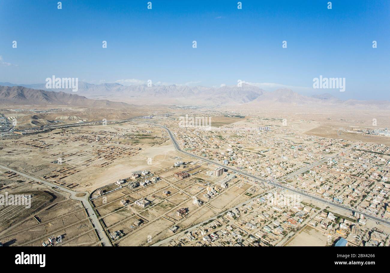 Des terres sèches étaient en usage pour la zone résidentielle de Kaboul en Afghanistan Banque D'Images