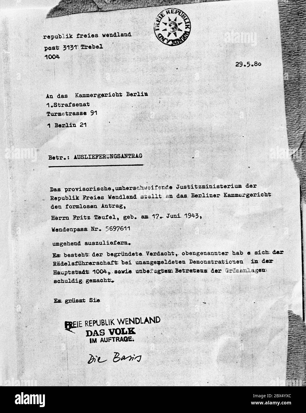 Allemagne / technologie atomique / 1980Occupied village à Gorleben, République de Wendland libre. Des manifestants ont occupé la région et y vivent. Le stockage final des déchets nucléaires hautement radioactifs doit être construit ici. Peu après, l'installation de stockage sera effacée, mais même en 2002, il n'y a toujours pas d'installation de stockage final. // énergie / années 1980 / énergie atomique / Environnement / démonstration / énergie nucléaire / questions politiques [traduction automatique] Banque D'Images