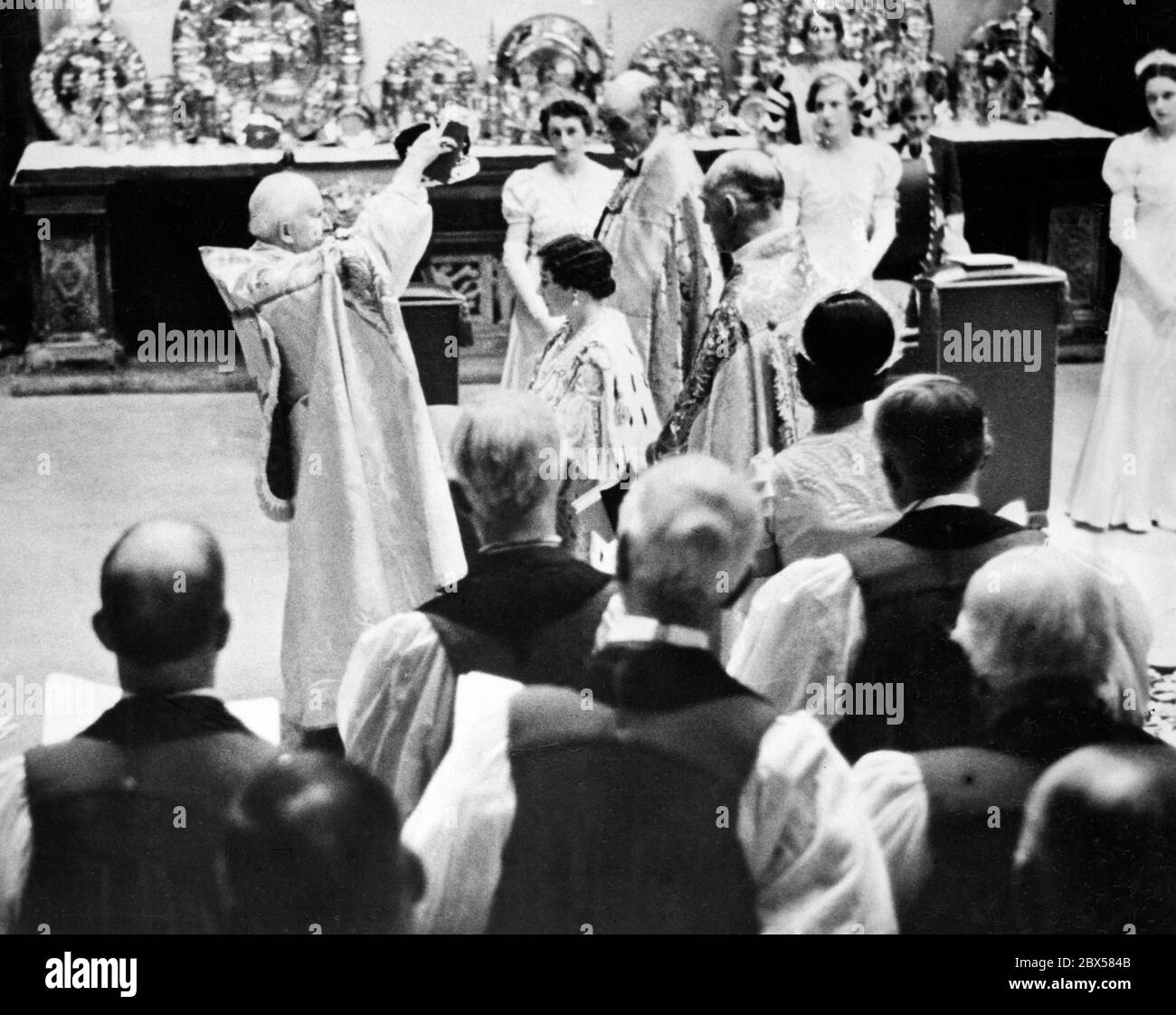 Couronnement de la reine Elizabeth à l'abbaye de Westminster. Banque D'Images