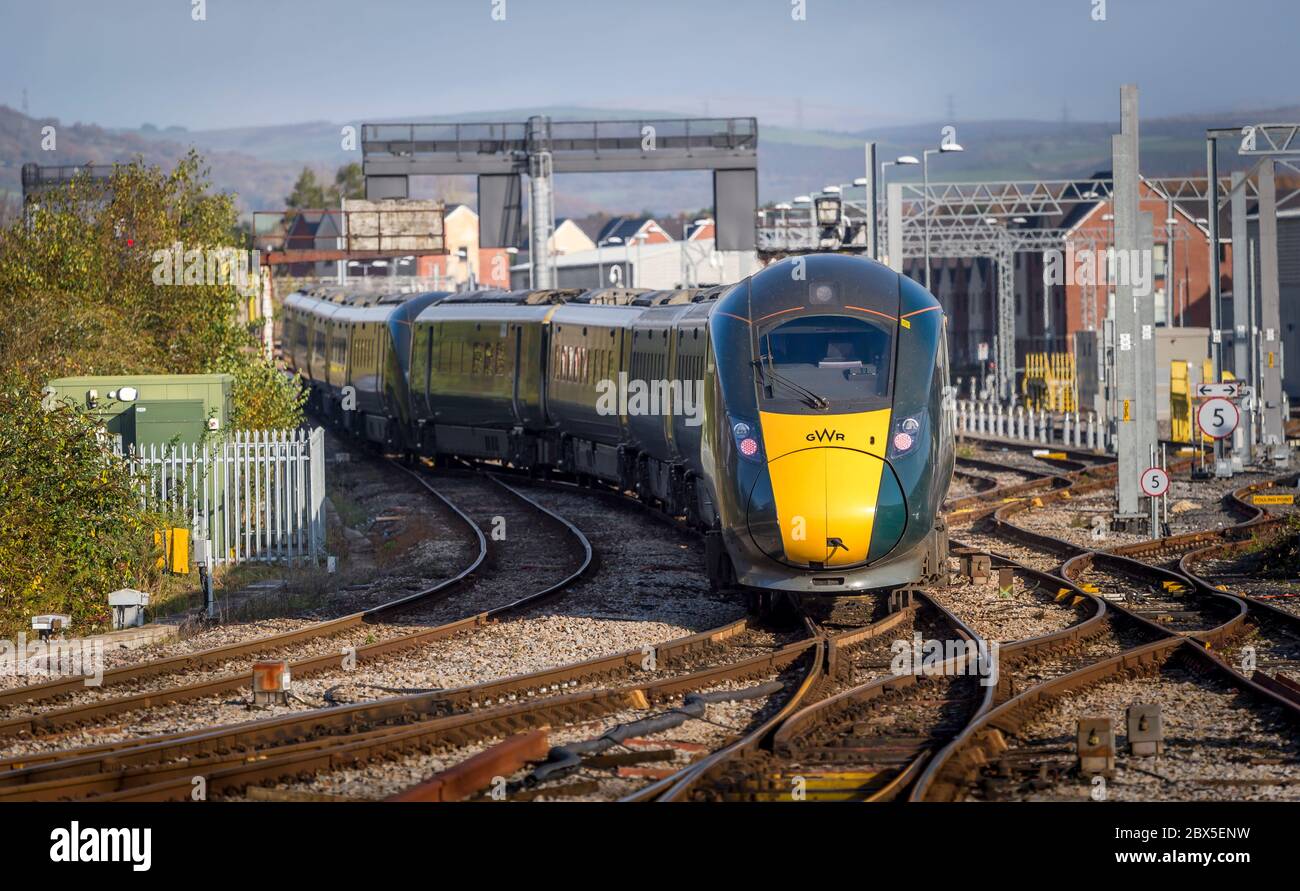 Train de voyageurs Azuma à GWR, en quittant la gare de Swansea, pays de Galles. Banque D'Images