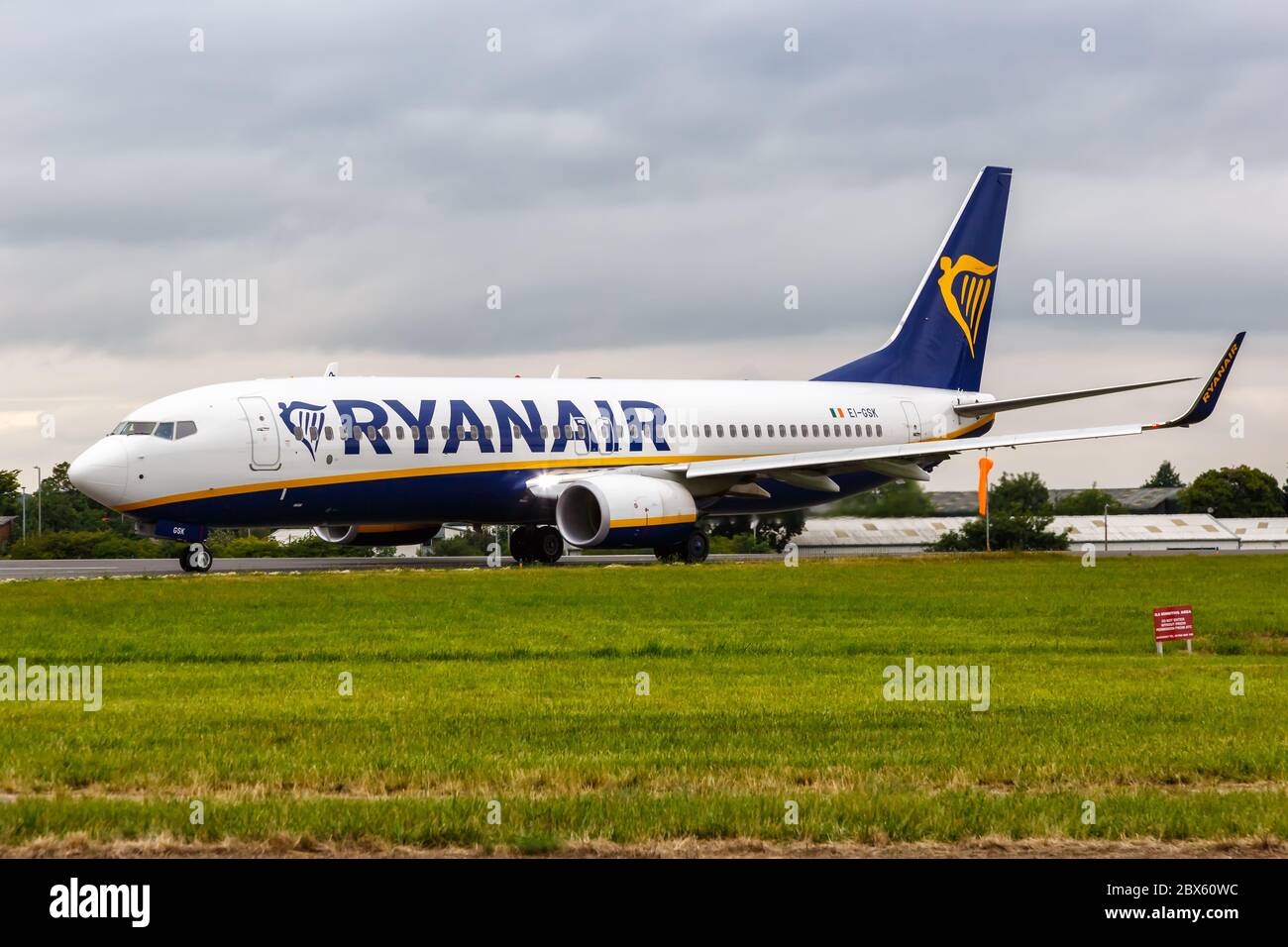 Southend, Royaume-Uni 6 juillet 2019 : avion Ryanair Boeing 737-800 à l'aéroport de Londres Southend SEN au Royaume-Uni. Boeing est un air américain Banque D'Images