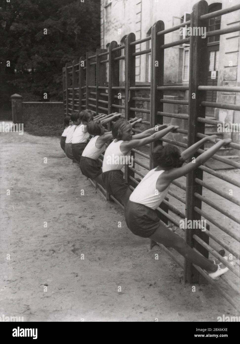 BDM dans le camp d'été Heinrich Hoffmann photographies 1933 photographe officiel d'Adolf Hitler, et un politicien et éditeur nazi, qui était un membre du cercle intime d'Hitler. Banque D'Images