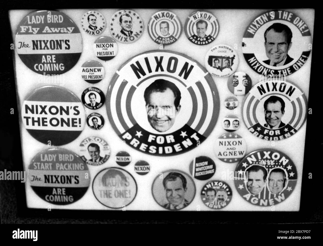 Affichage des boutons de la campagne politique au Musée Nixon à San Clemente, ca Banque D'Images