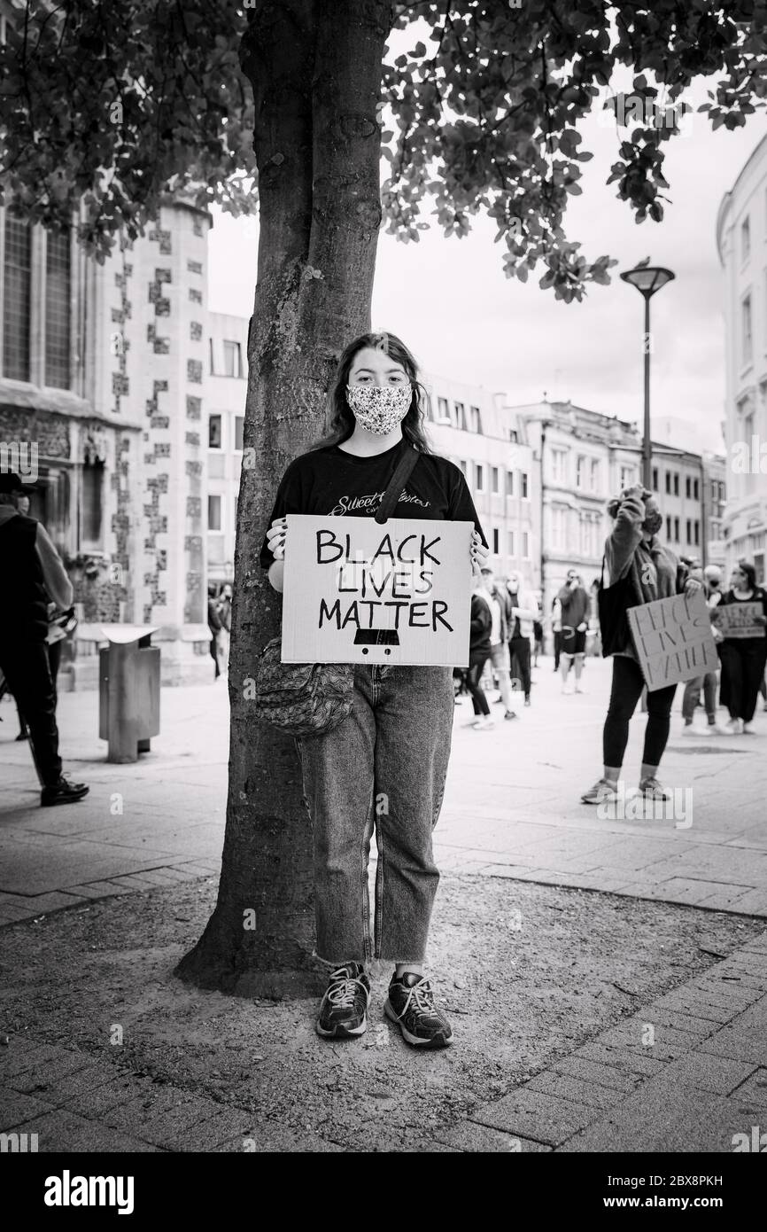 Black Live Matter Protest à Reading, Royaume-Uni, le 5 juin 2020. Portraits des personnes qui ont assisté à la manifestation. Banque D'Images