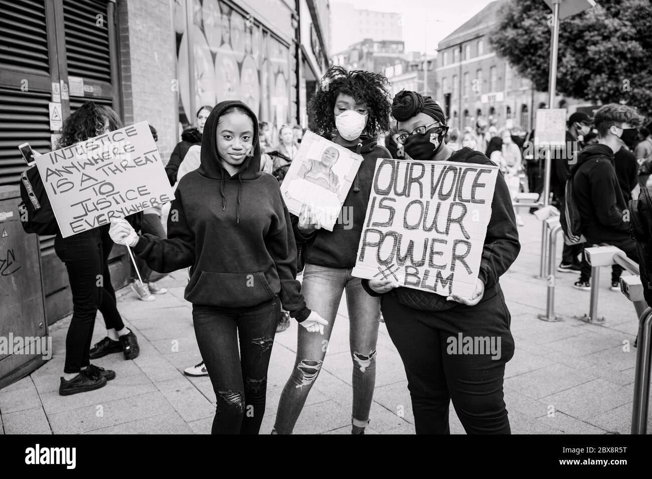 Black Live Matter Protest à Reading, Royaume-Uni, le 5 juin 2020. Portraits des personnes qui ont assisté à la manifestation. Banque D'Images