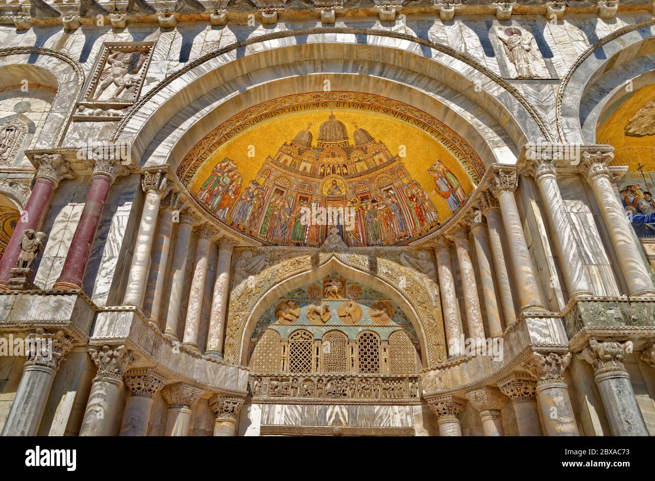 Détail de la Basilique de Saint-Marc, Venise, Italie. Banque D'Images