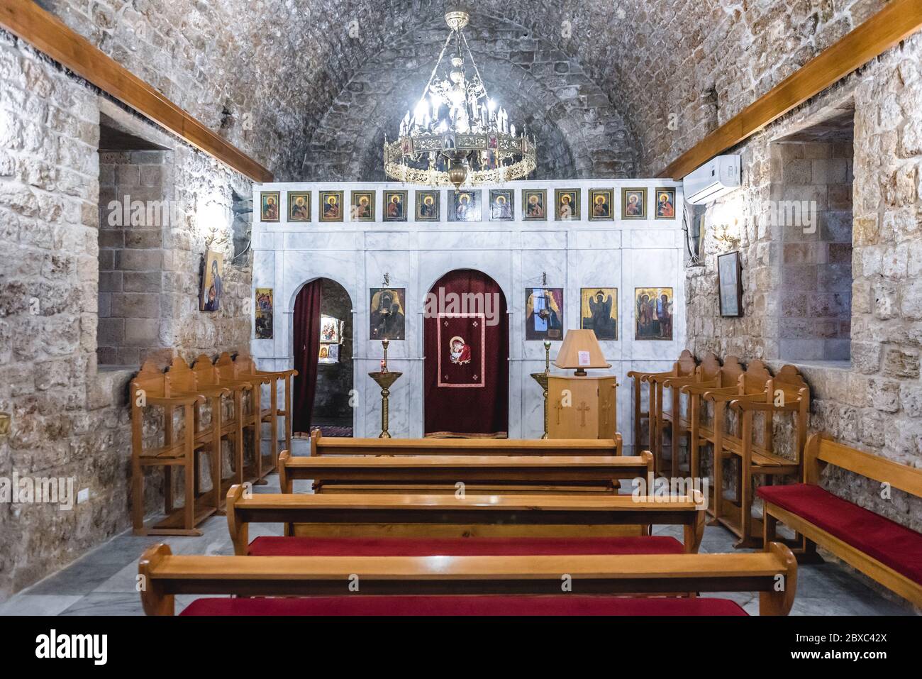 Saydet al Bahr - notre Dame de la mer Église dans la ville de Batroun dans le nord du Liban et une des plus anciennes villes du monde Banque D'Images