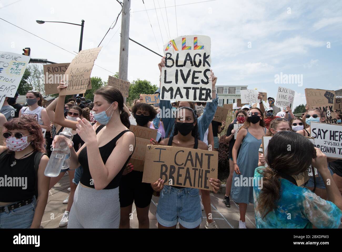 06 juin 2020 - Newtown, Pennsylvanie, États-Unis - BLM, Black Lives Matter Protest, manifestation après le meurtre de George Floyd à Minneapolis. Banque D'Images