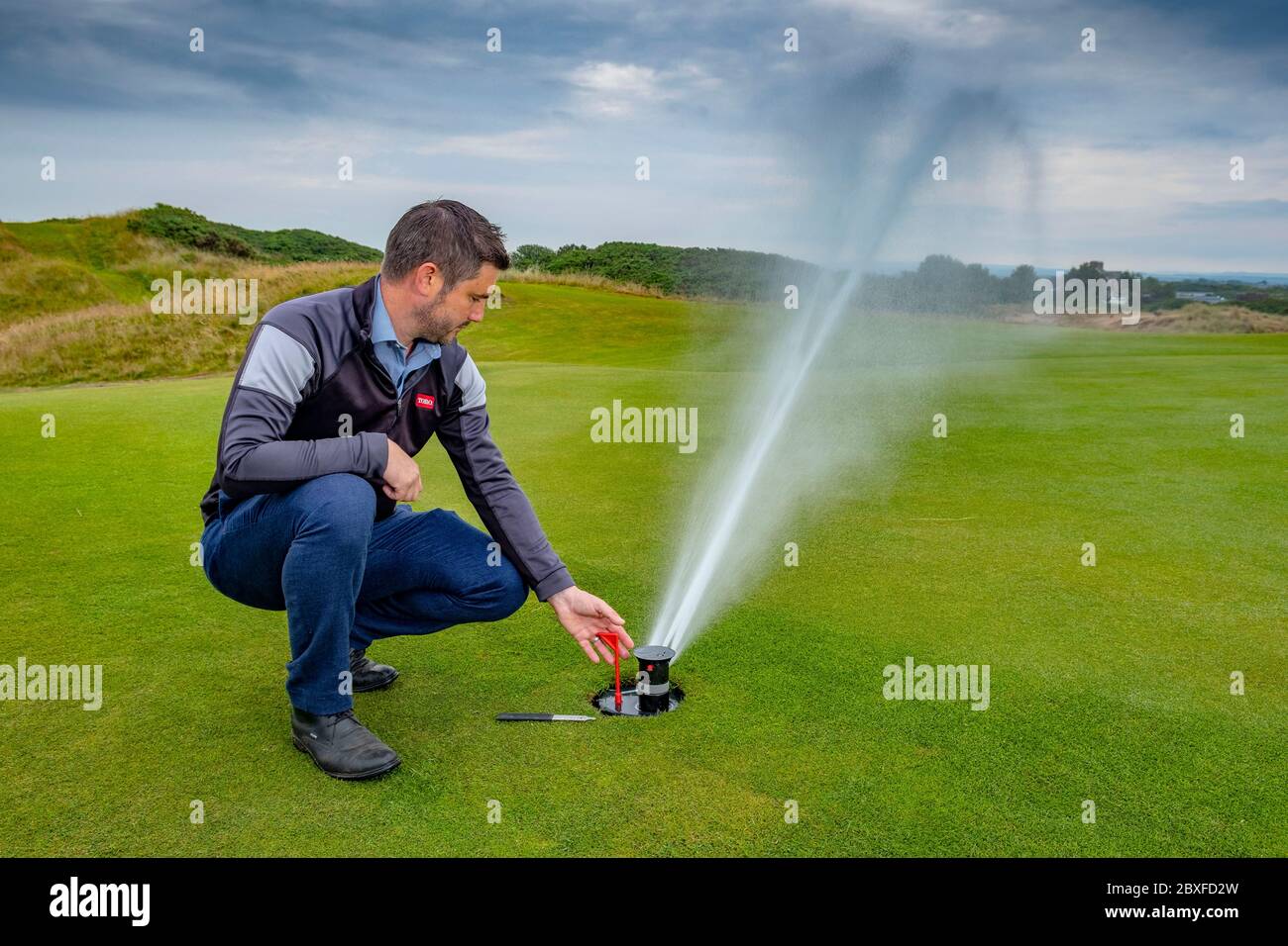 Système d'irrigation sur le terrain de golf Banque D'Images
