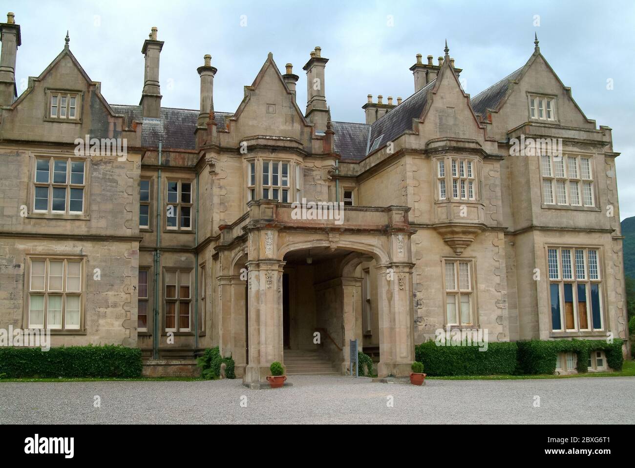 Muckross House, Teach Mucrois, Comté de Kerry, Irlande, Éire, Irland, Írország, Europe, conçu par William Burn et construit en 1843. Banque D'Images