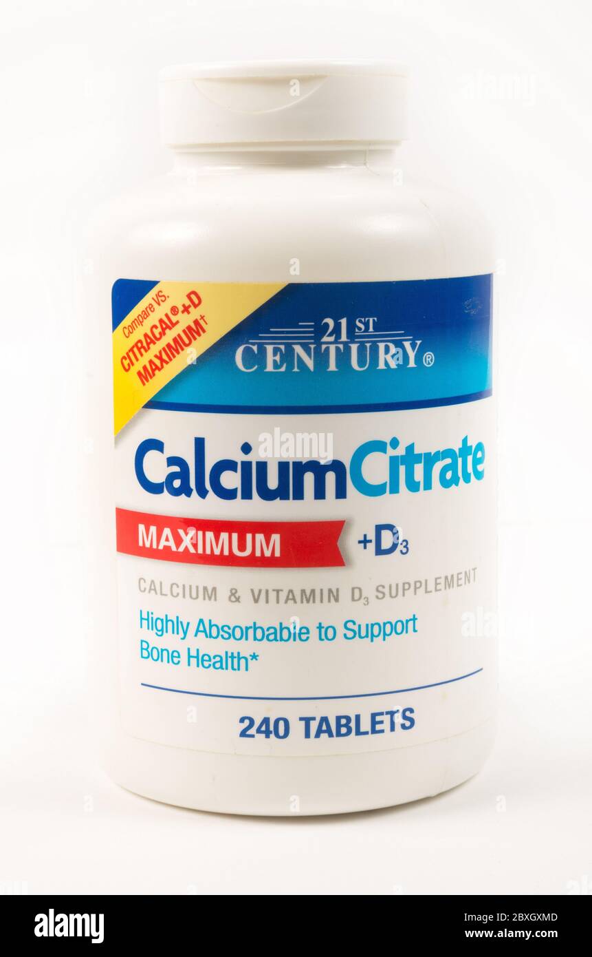 TBILISSI, GÉORGIE - 18 avril 2020 : pilules médicales de citrate de calcium par 21 Century Company Banque D'Images