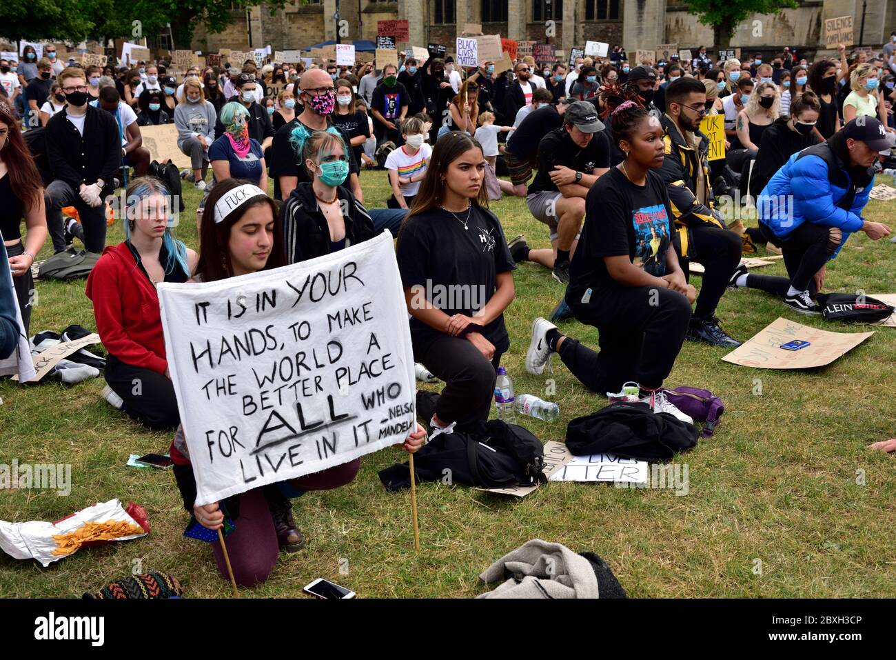 Black Lives Matter Protest à Bristol, Angleterre, Royaume-Uni, dimanche 7 juin 2020. Des milliers de personnes se sont jointes aux protestations de la mort de George Floyd Beginnin Banque D'Images
