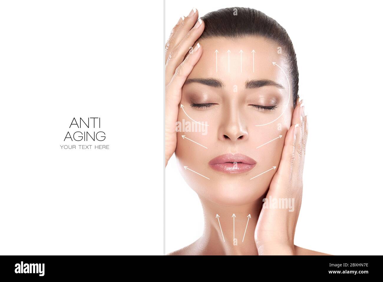 Plan de tête de beau modèle avec les mains sur le visage et les yeux fermés avec une expression sereine adapté pour le traitement anti-âge et le concept de chirurgie plastique Banque D'Images