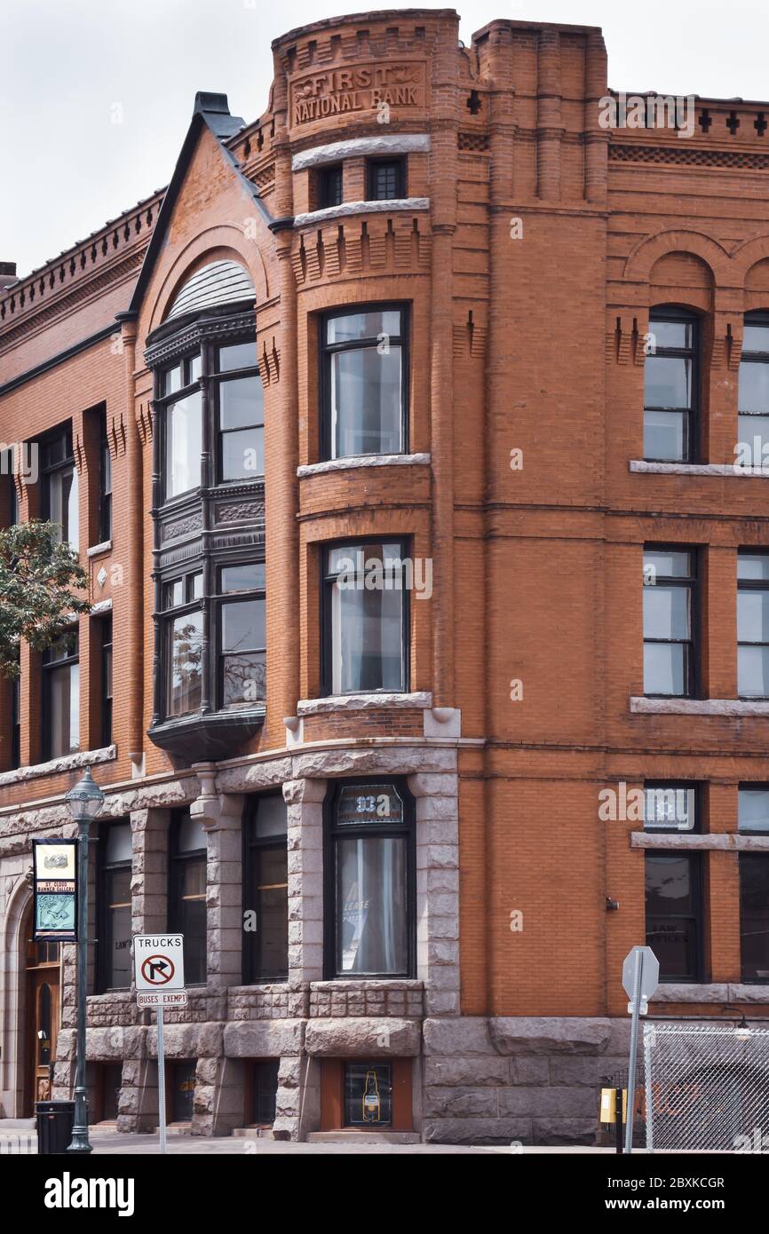 First National Bank, construit en 1889, un magnifique bâtiment Queen Anne en briques rouges et en granit, restauré à la splendeur originale dans le centre-ville de St. Cloud, Minnesota Banque D'Images