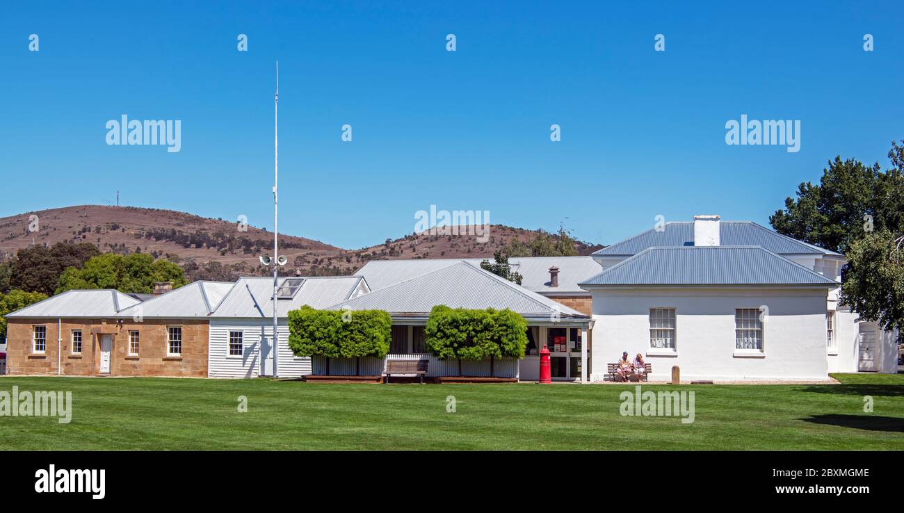 Vieux bâtiments historiques sur Village Green Richmond Tasmanie Australie Banque D'Images