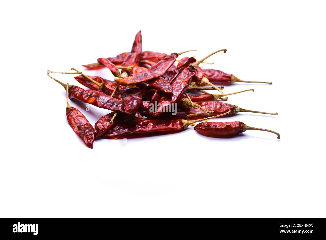 Piment rouge isolé sur fond blanc Banque D'Images