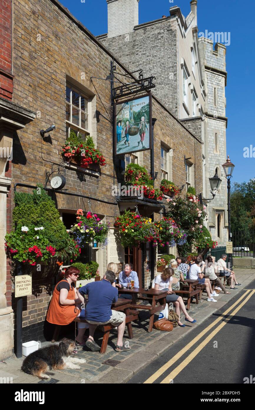 The Two Brewers pub on Park Street, Windsor, Berkshire, Angleterre, Royaume-Uni, Europe Banque D'Images