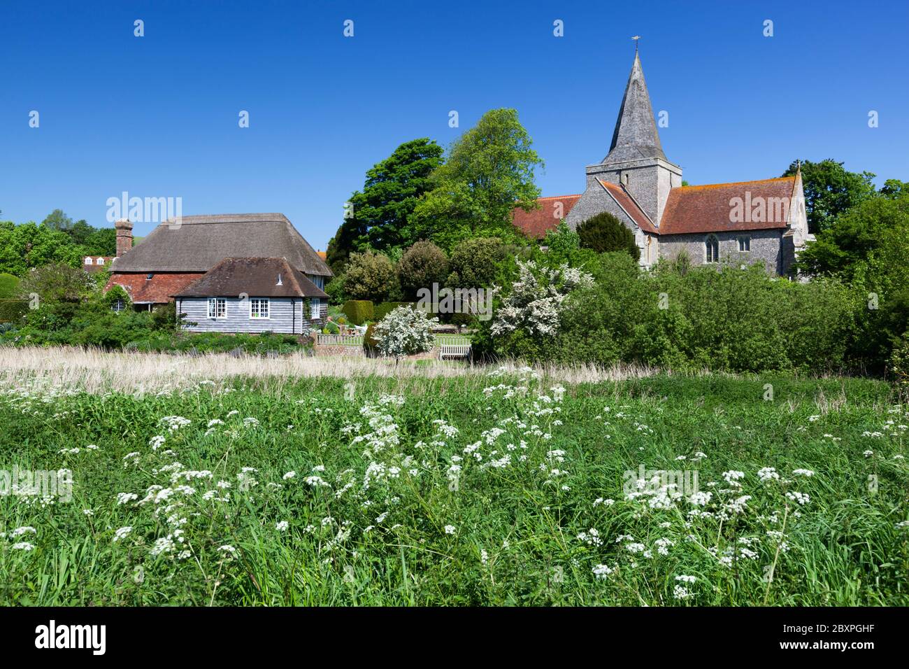 Église St Andrew et Alfriston clergé House, Alfriston, East Sussex, Angleterre, Royaume-Uni Banque D'Images