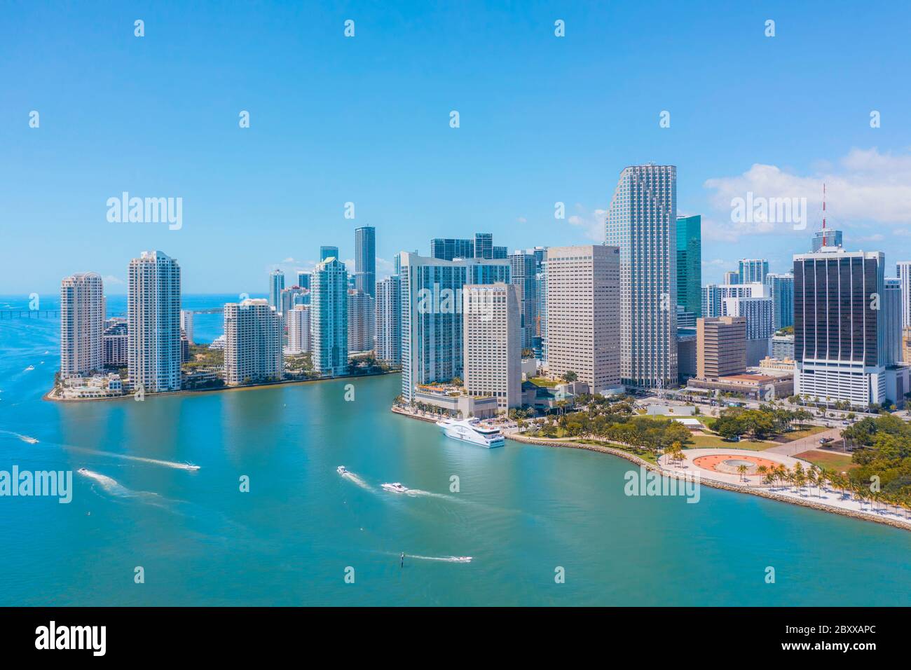 Le centre-ville de Miami Skyline Banque D'Images