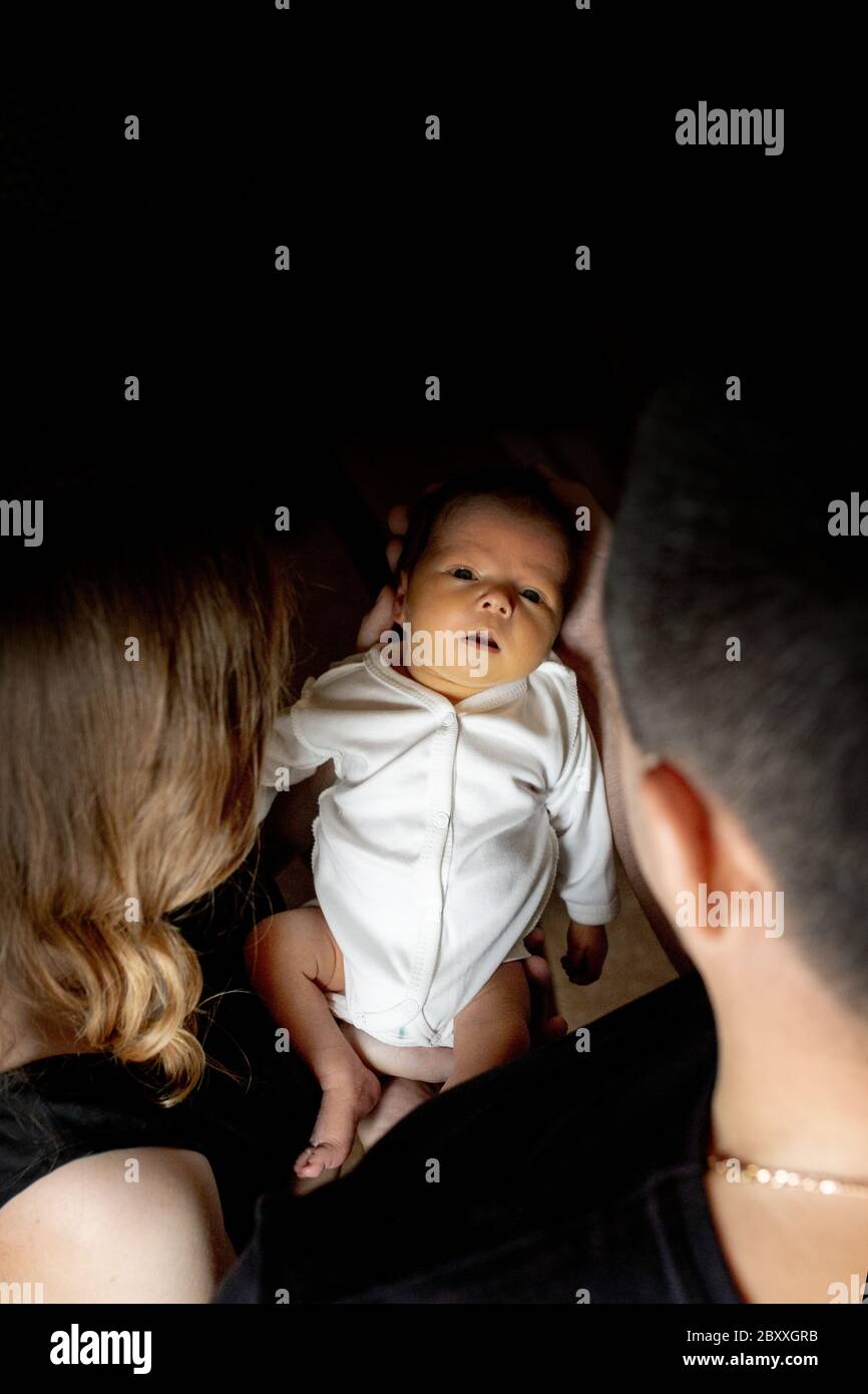 Maman Papa Nouveau Ne Banque D Image Et Photos Alamy