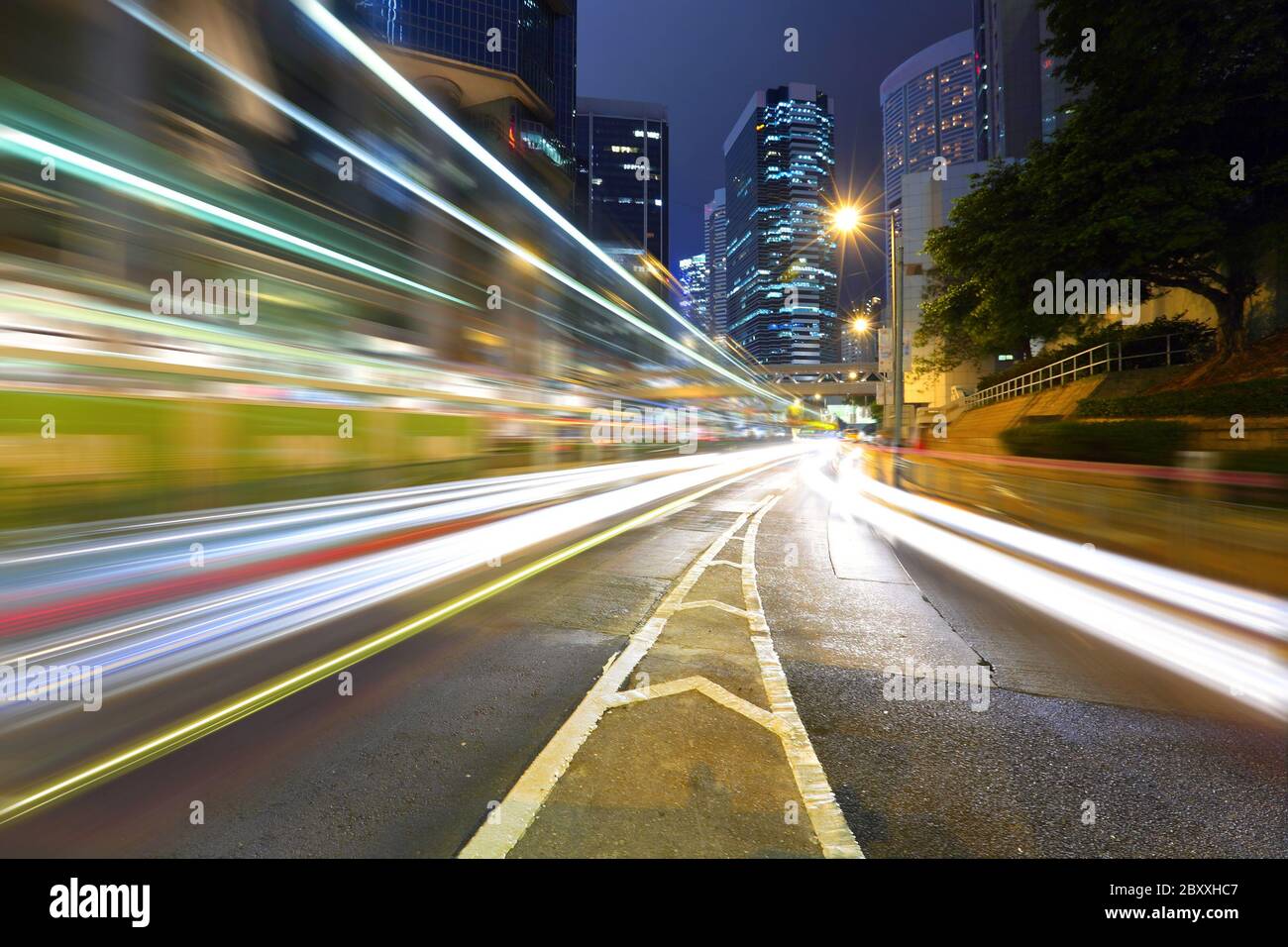 Trafic dans le centre-ville de Hongkong Banque D'Images