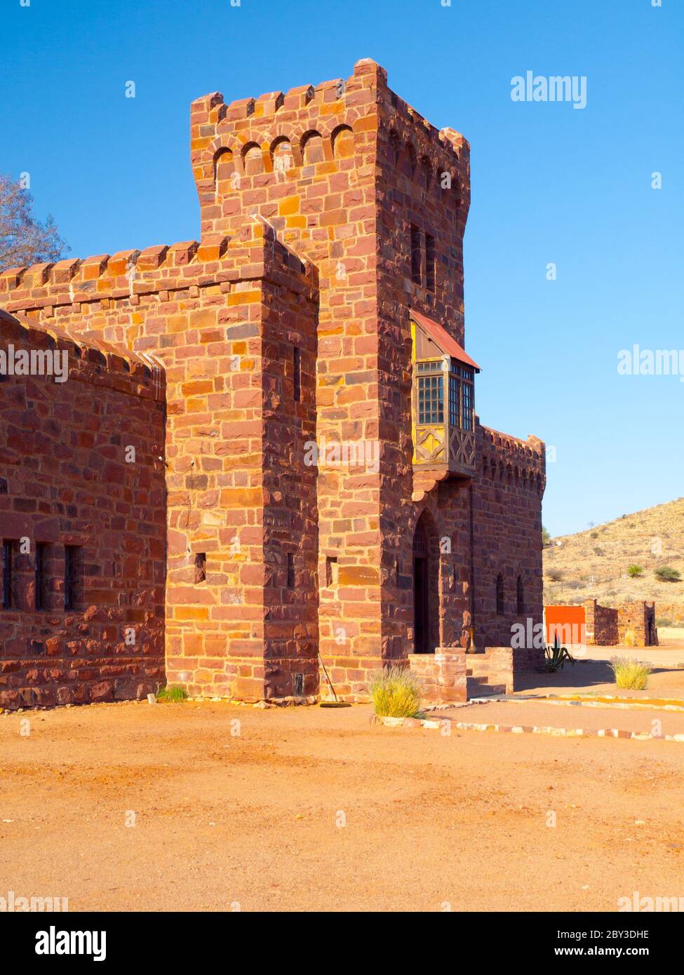 Château de Duwisib. Forteresse pseudo-médiévale dans le sud de la Namibie, Afrique. Banque D'Images