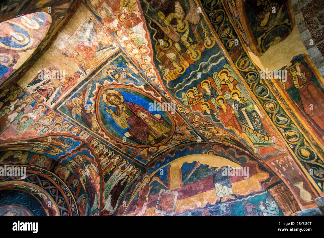 Jésus-christ Pantocrator fresco, basilique Saint-Julien, Brioude. La Haute Loire. L'Auvergne. France Banque D'Images