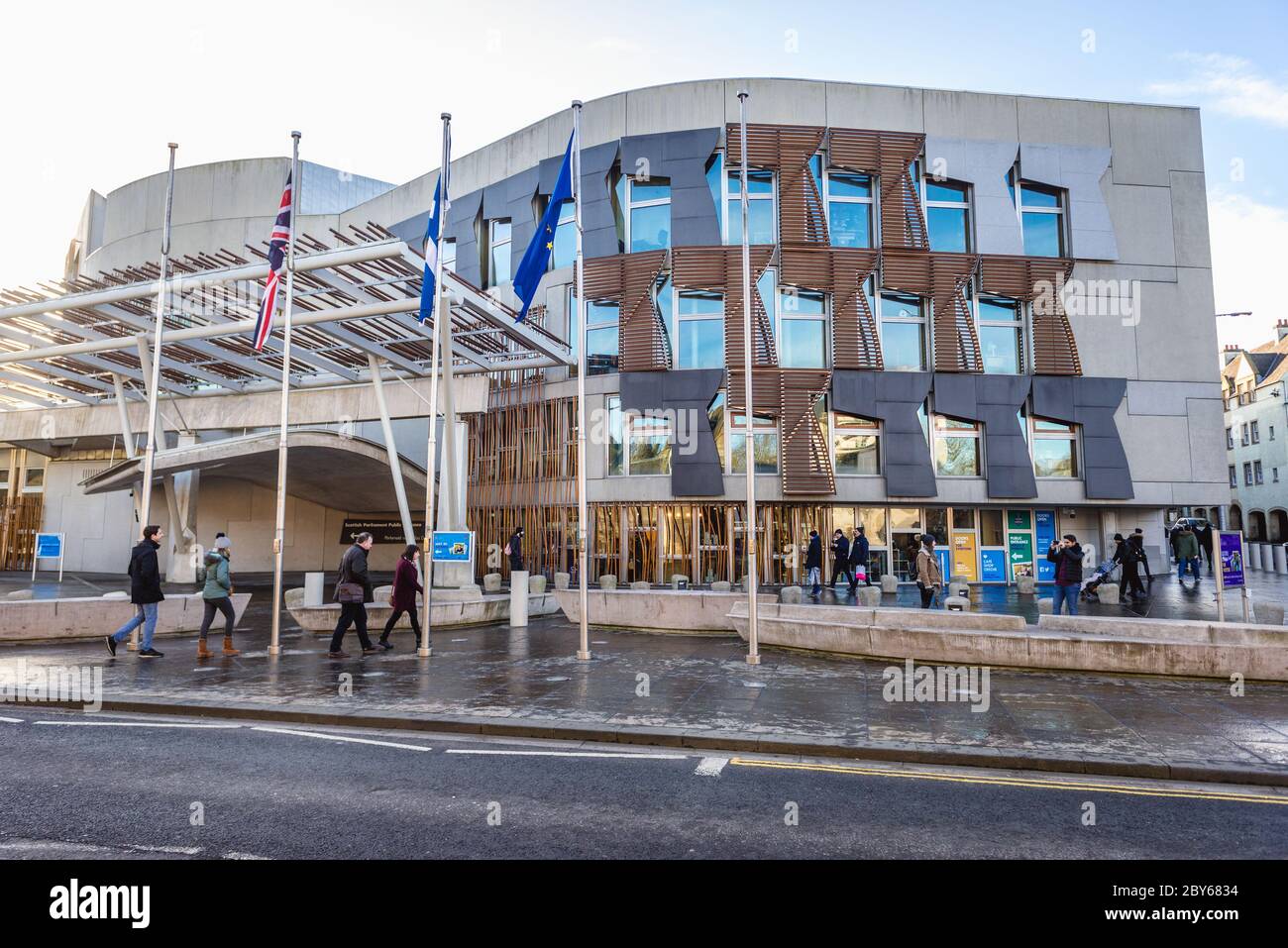 Vue de face du Parlement écossais dans la région de Holyrood à Édimbourg, capitale de l'Écosse, partie du Royaume-Uni Banque D'Images