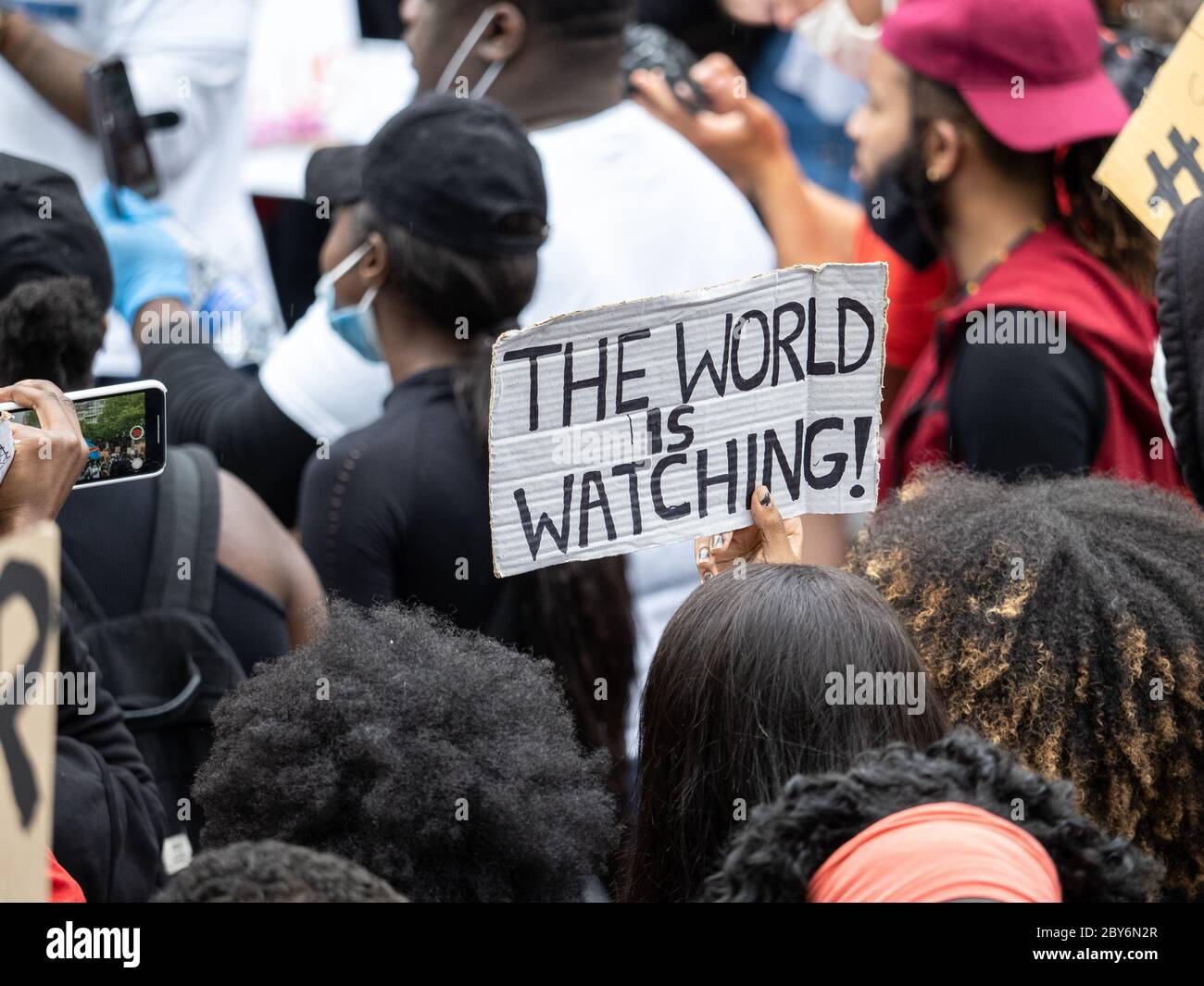 Londres, Royaume-Uni, 3 juin 2020 - des manifestants Black Lives Matter ont défilé de Hyde Park au Parlement après la mort en détention de George Floyd. Banque D'Images