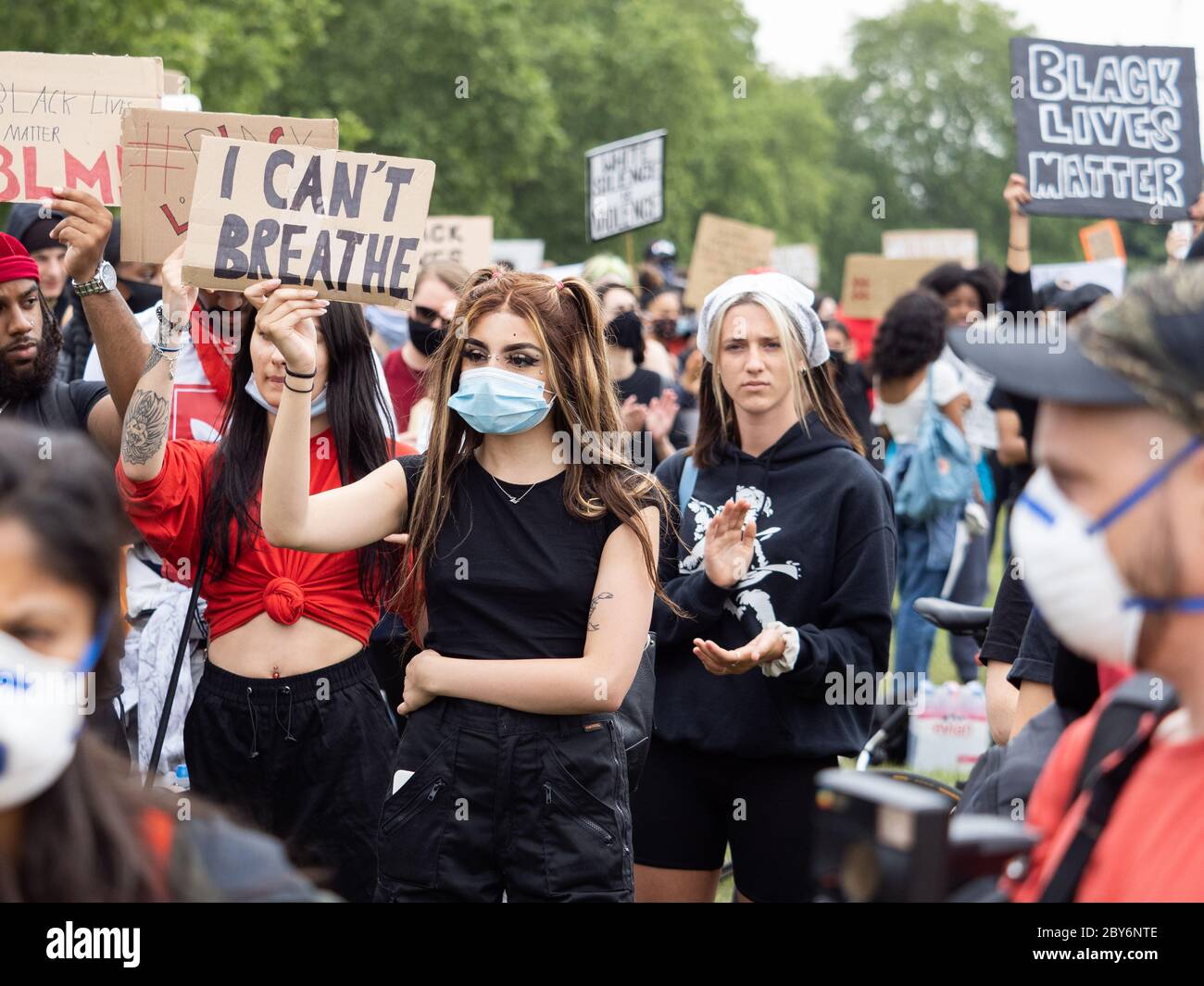 Londres, Royaume-Uni, 3 juin 2020 - des manifestants Black Lives Matter ont défilé de Hyde Park au Parlement après la mort en détention de George Floyd. Banque D'Images