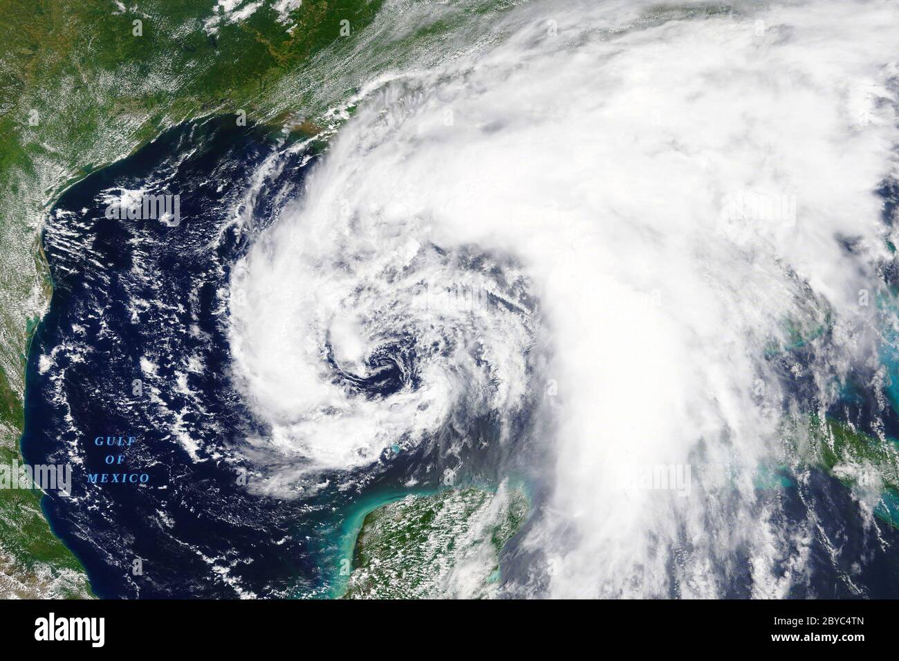 Tempête tropicale Cristobal en direction de la Louisiane, États-Unis en juin 2020 - éléments de cette image fournis par la NASA Banque D'Images Tempête tropicale Cristobal en direction de la Louisiane, États-Unis en juin 2020 - éléments de cette image fournis par la NASA Banque D'Images