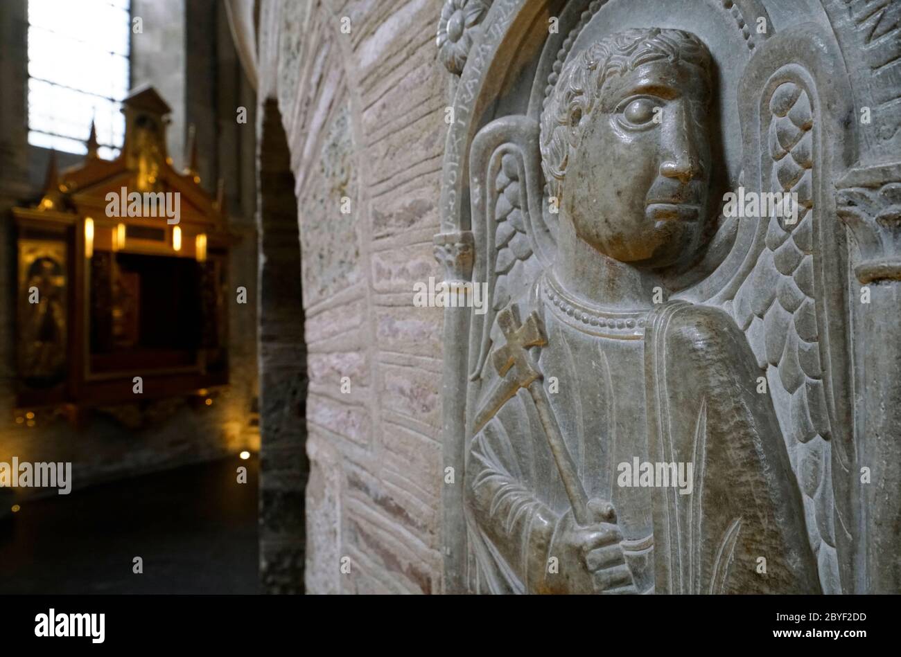 Sculpture médiévale en pierre dans la basilique Saint-Sernin.Toulouse.haute-Garonne.Occitanie.France Banque D'Images
