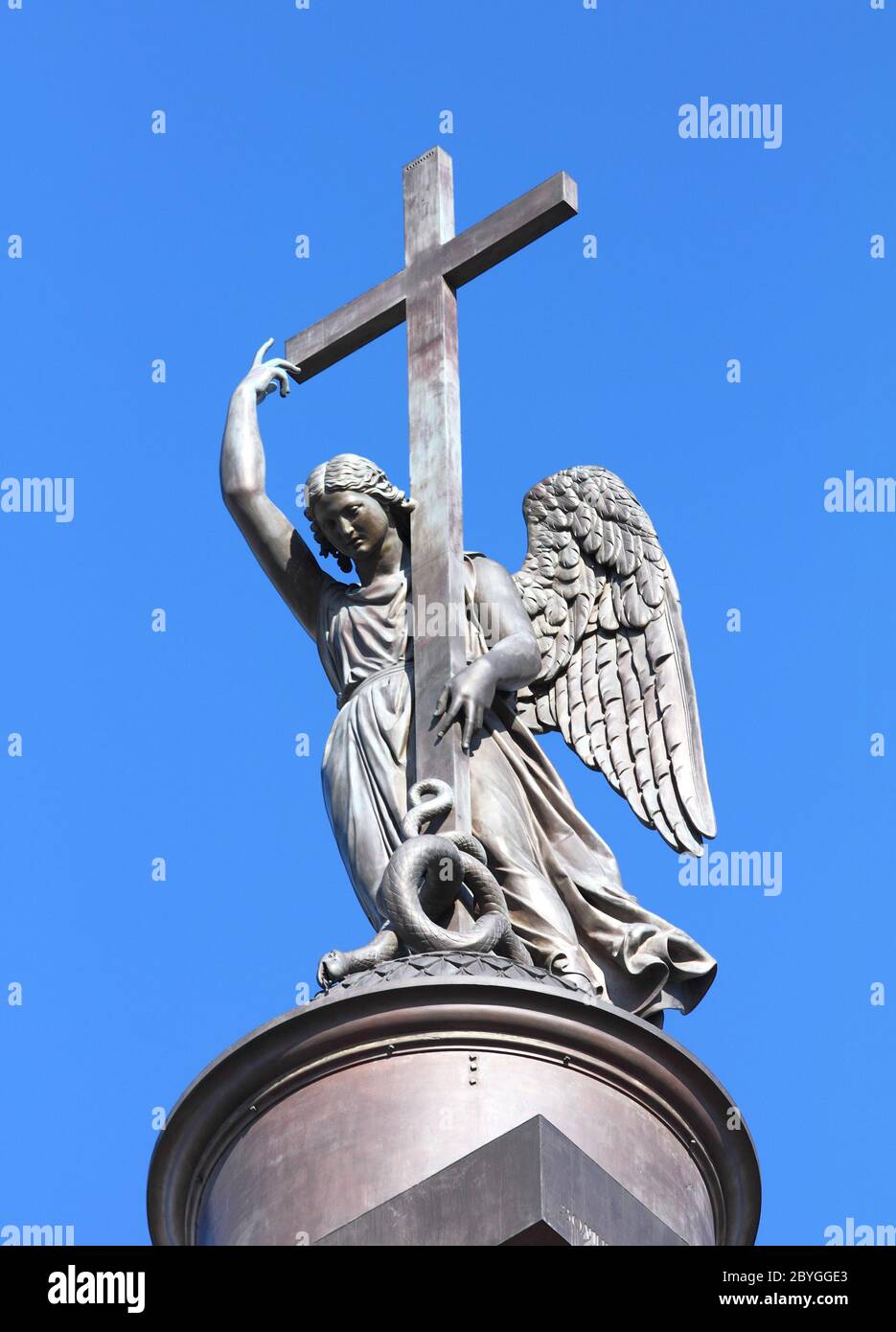 statue d'ange au sommet de la colonne Alexandre - Saint-Pétersbourg Banque D'Images