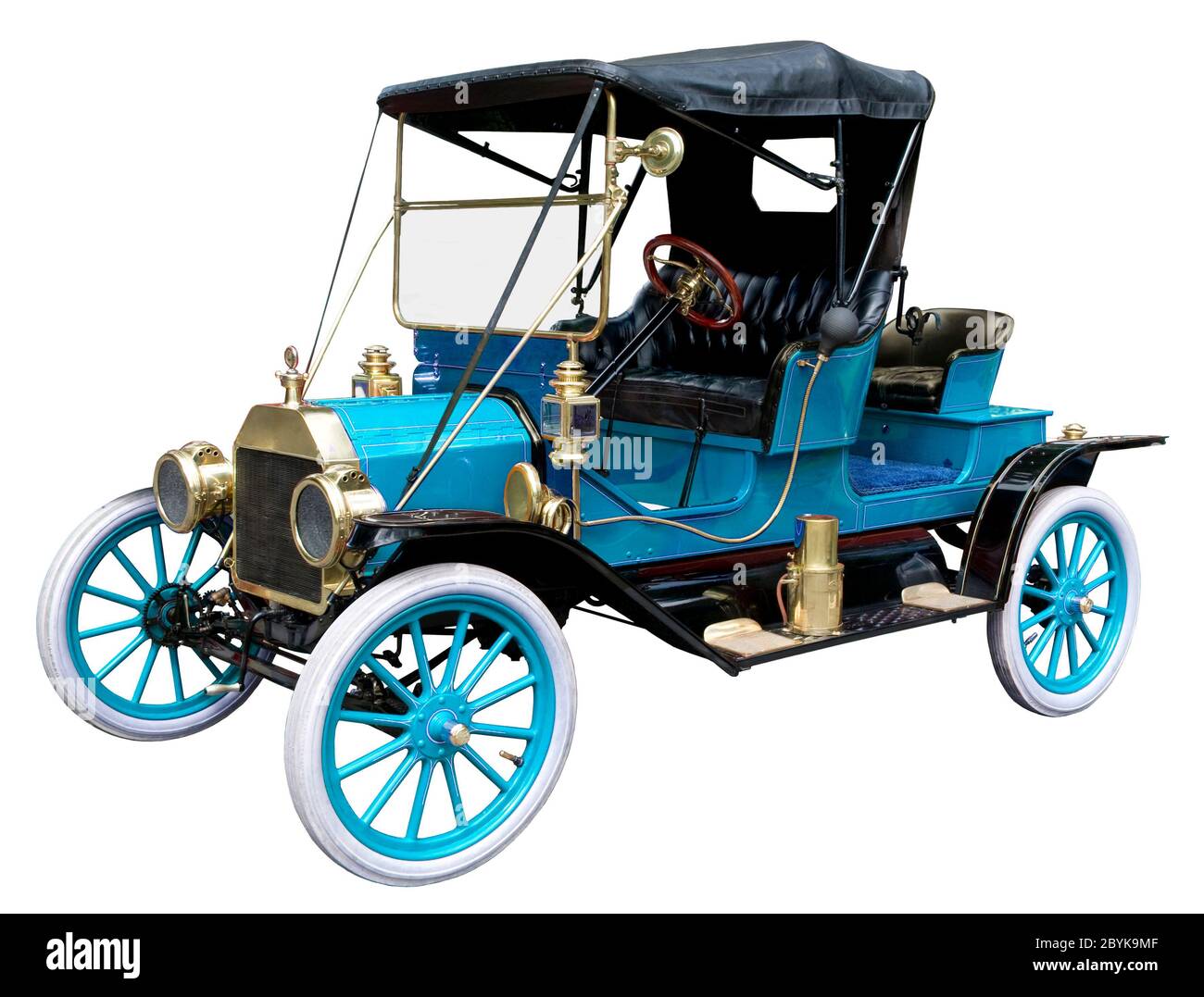 Automobile antique Vintage Blue contre blanc Banque D'Images