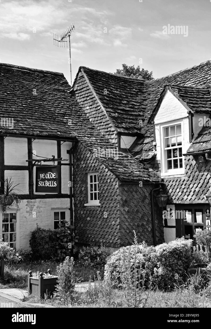 Horley Surrey Ye Olde six Bells 1 mono Banque D'Images