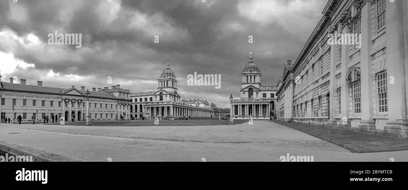 Vue panoramique sur le Royal Naval College, Greenwich, Londres, Angleterre. C'était un établissement ferroviaire pour la Marine royale entre 1873 et 1998. Filtre min Banque D'Images