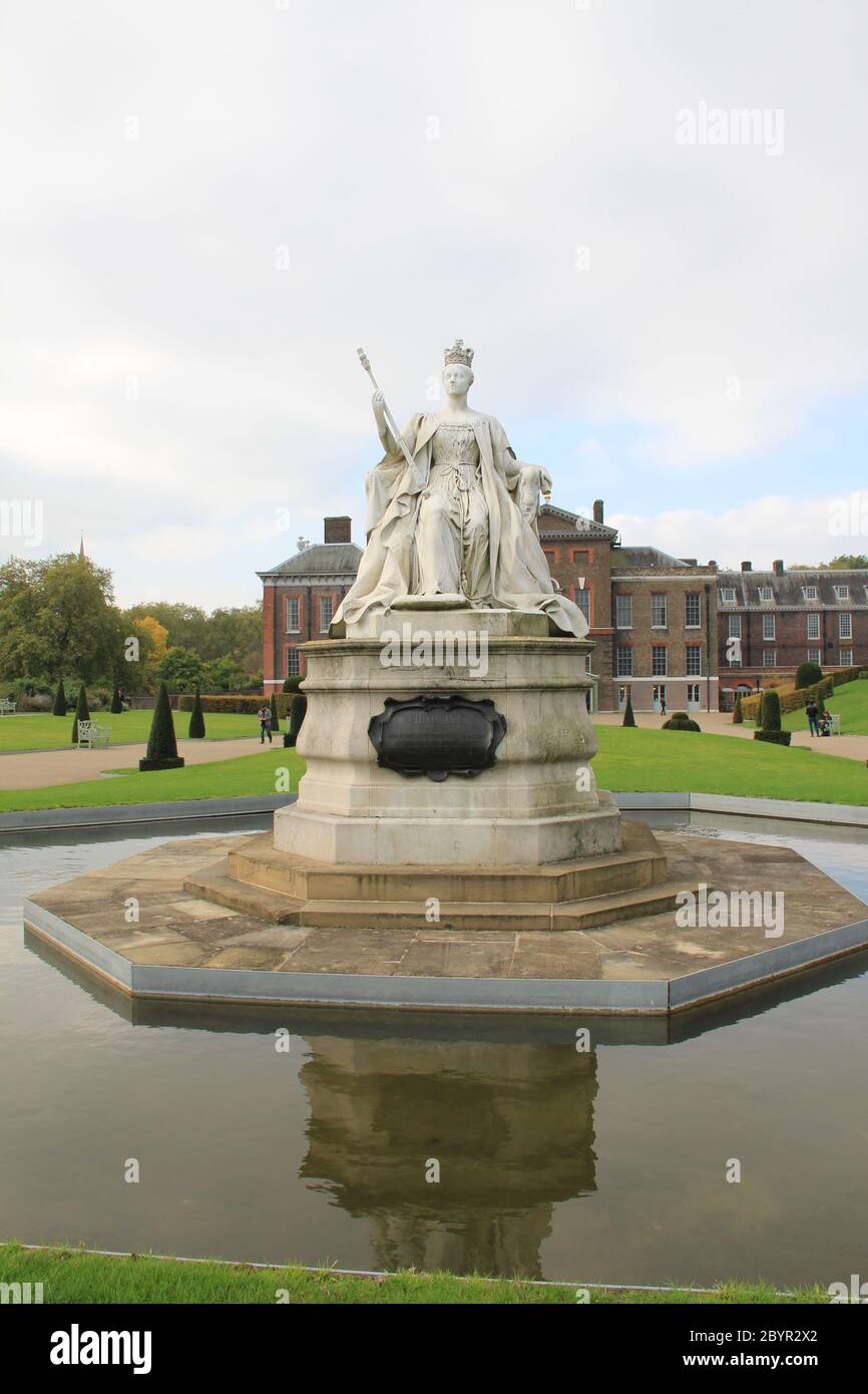 Le palais de Kensington à Londres, Angleterre Banque D'Images