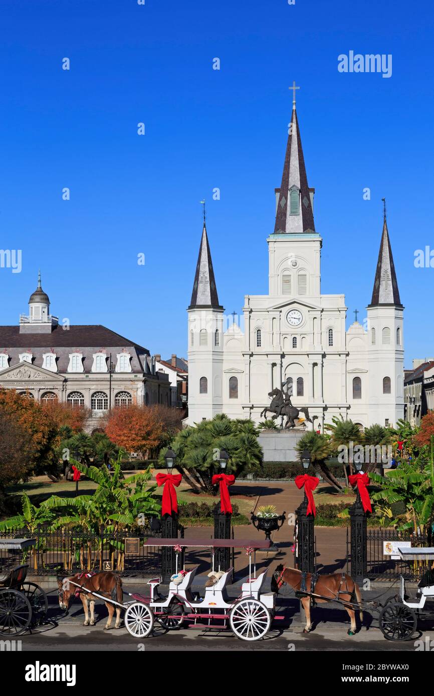 Cathédrale St Louis, Jackson Square, Quartier français, la Nouvelle Orléans, Louisiane, USA Banque D'Images