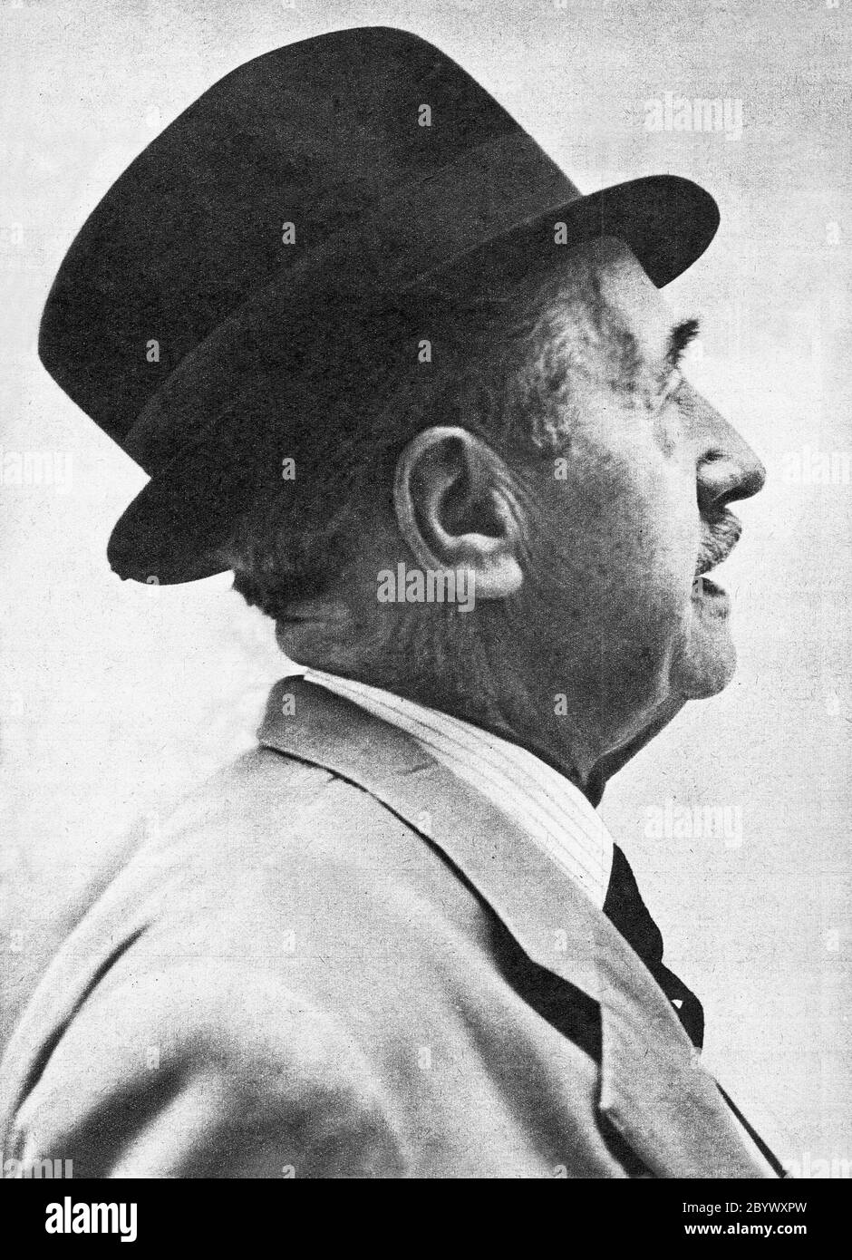 Stanisław Rzecki, sculpteur, peintre et graveur polonais ca. 1968 Banque D'Images