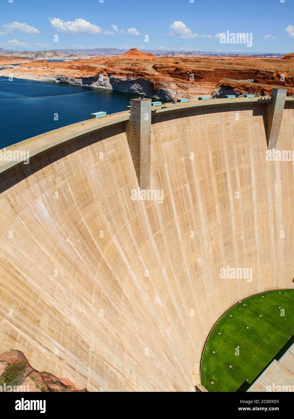 Barrage Glen Canyon, barrage en béton sur le fleuve Colorado, Arizona, États-Unis Banque D'Images