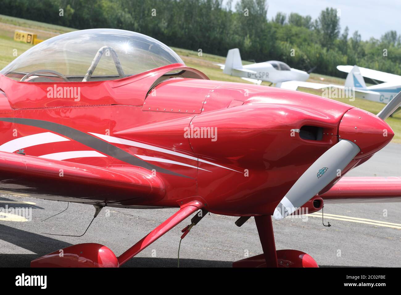Vans RV-4 Light Aircraft est un avion de kit très populaire construit à domicile dans un aérodrome au Royaume-Uni Banque D'Images