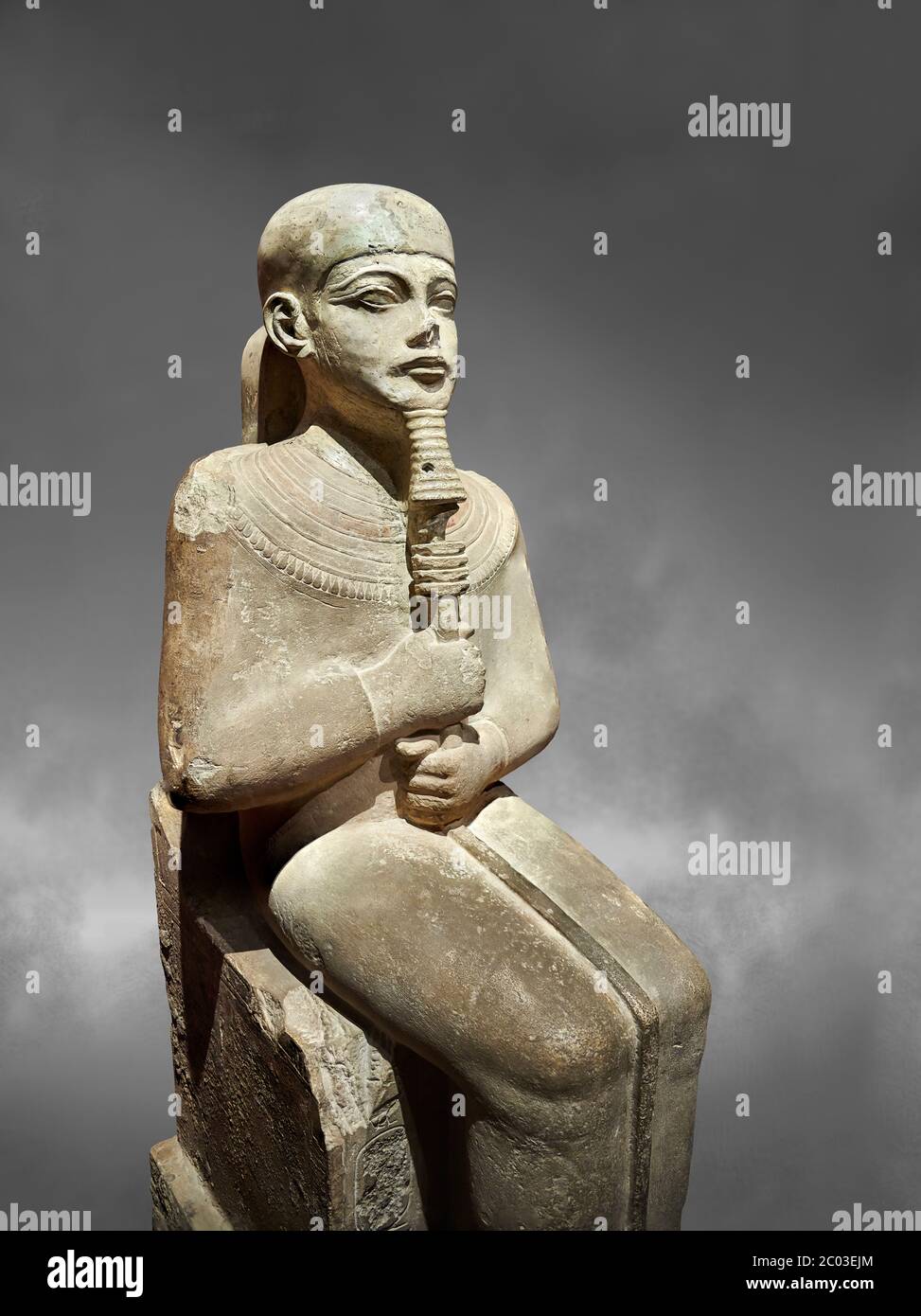 Ancienne statue égyptienne de Ptah - calcaire - Nouveau Royaume. 18e dynastie, règne d'Amenhotep III (1390 - 1353 av. J.-C.), Karnac. Musée égyptien, Turin. GRE Banque D'Images