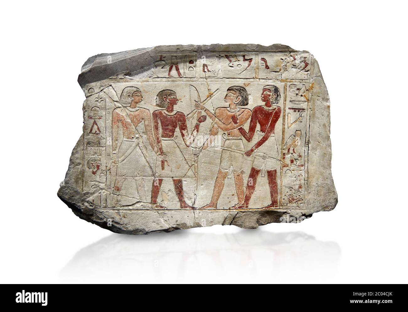 Stèle égyptienne antique de 2 paires d'archers de différents groupes ethniques, calcaire, première période Inttermediate, (2118-1980 av. J.-C.), Gobléin, tombe de l'iti Banque D'Images