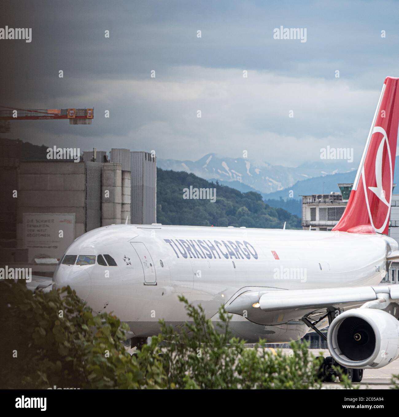 Transport en avion turc à ZRH Banque D'Images