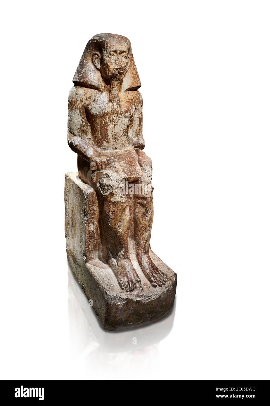 Ancienne statue égyptienne de Wahka, fils de Neferhoptep, Royaume du milieu, XIIIe dynastie, (1760 av. J.-C.), Qaw el-Kebir, tombe 7. Musée égyptien, Turin. Dos blanc Banque D'Images