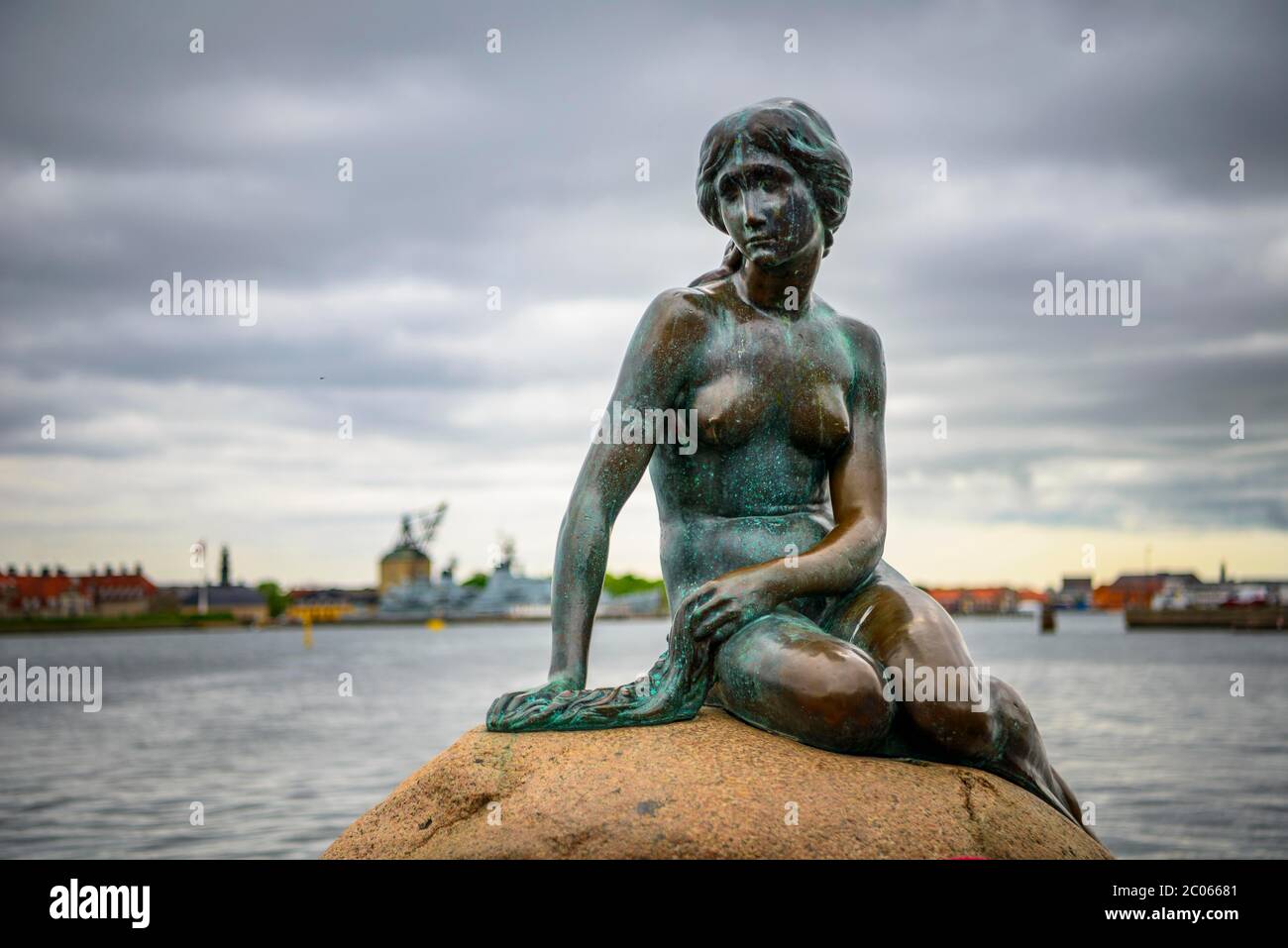 La petite Sirène, point de repère de Copenhague, Port de Copenhague, Danemark Banque D'Images