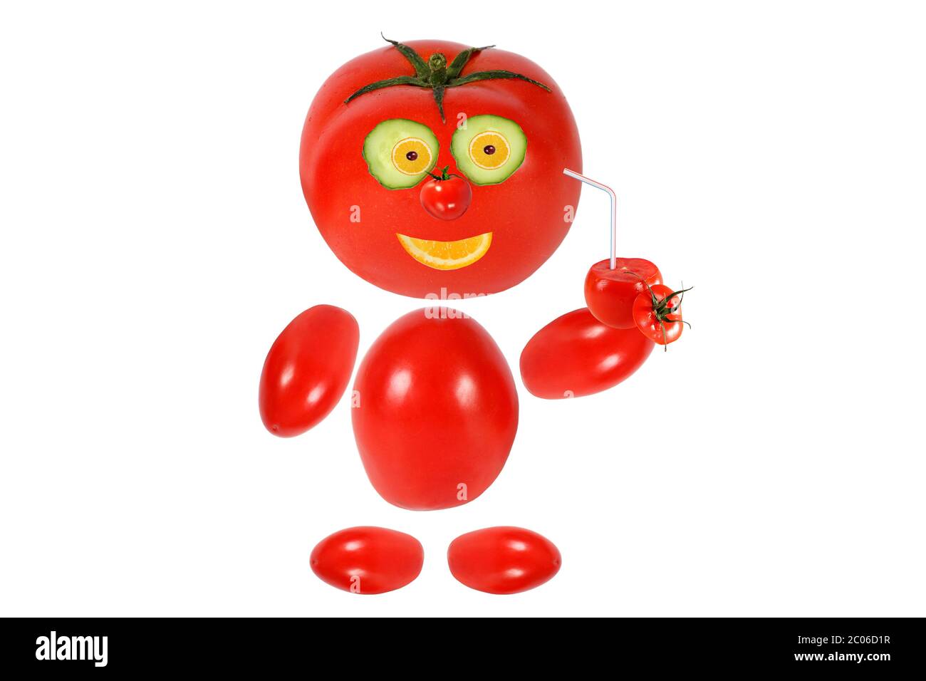 Drôle de petite tomate sourit et garde le jus de tomate Banque D'Images