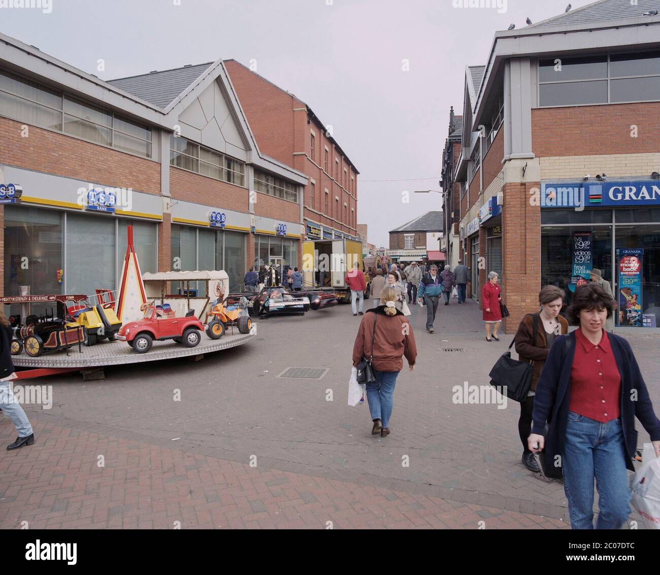 1996, The Spinning Gate Shopping Centre, Leigh, Lancashire, Nord-Ouest de l'Angleterre, Royaume-Uni Banque D'Images