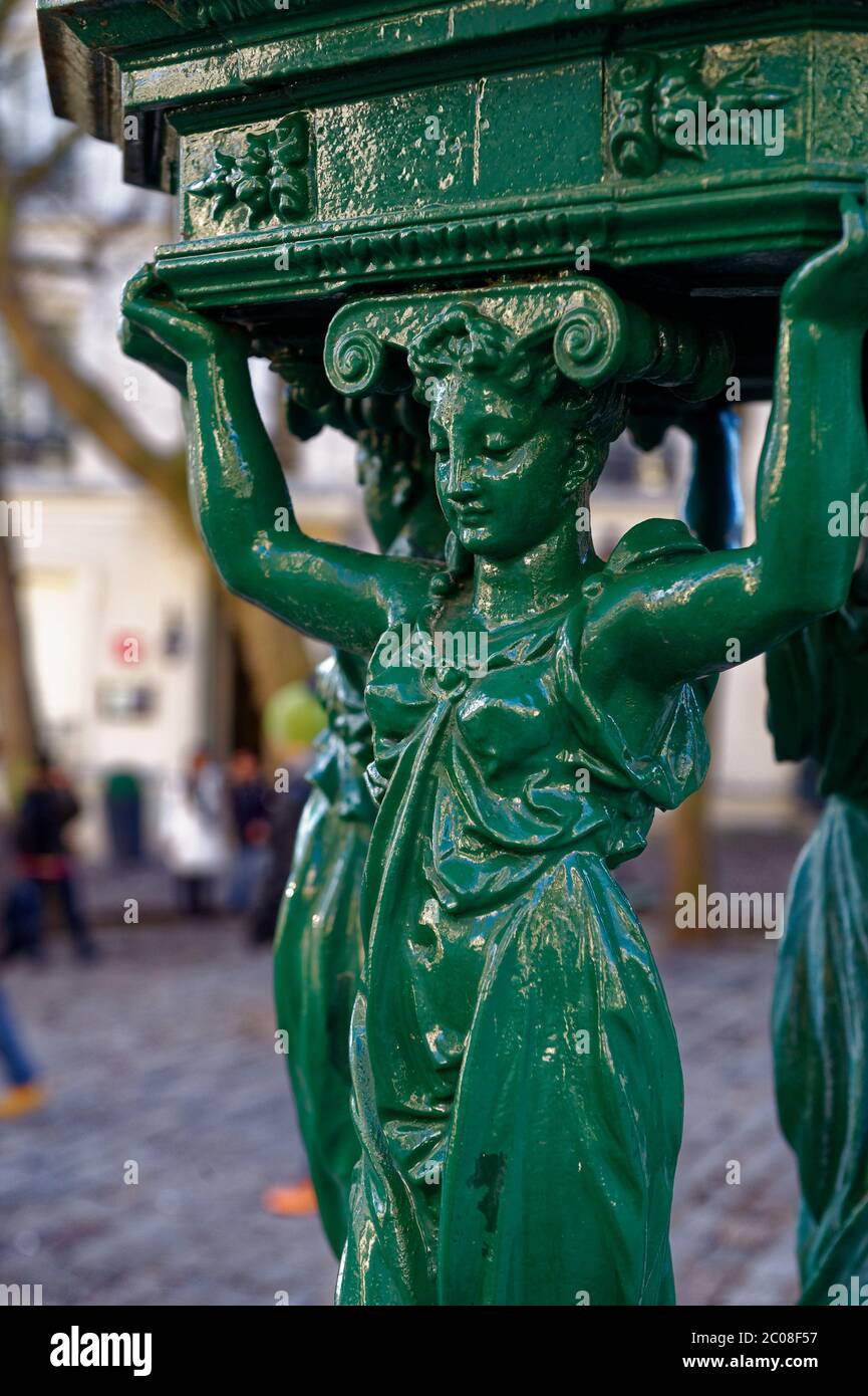 Détails des Fontaines Wallace de Paris, France. Conçu par Charles-Auguste Lebourg, sculpteur. Banque D'Images